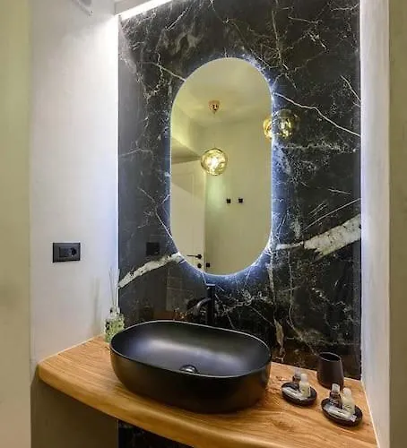 Under Bridge, Terremarine Appartement *