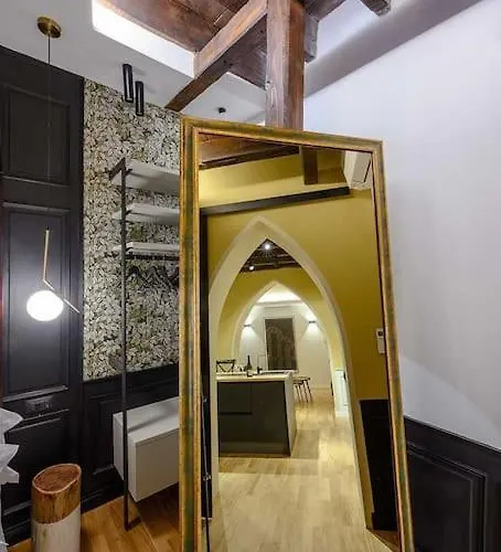 Under Bridge, Terremarine